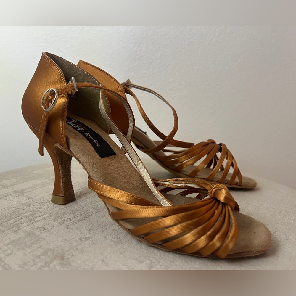 Very Fine Dancesport Ballroom Shoes in Bronze/Dark Tan Satin - US 6.5 - Like New
